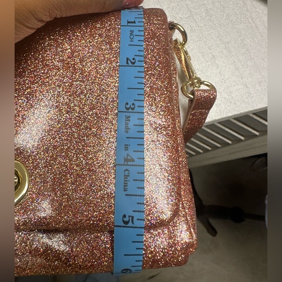 •NEW•Shimmer & Shine Rose' Clutch/Crossbody• - Picture 7 of 16